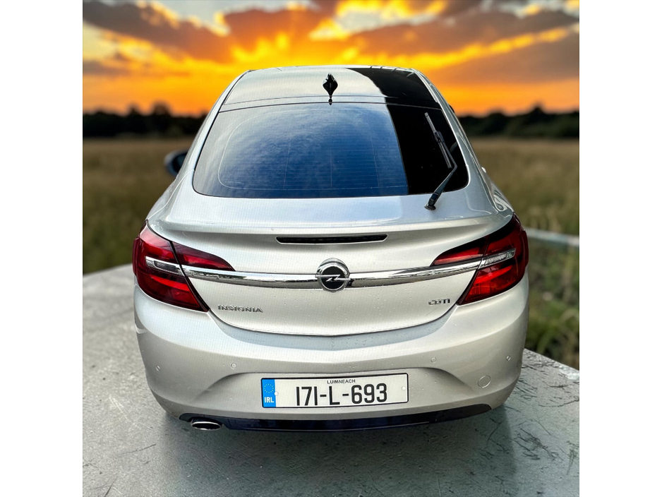 2017 Opel Insignia 2L Diesel For Sale Images