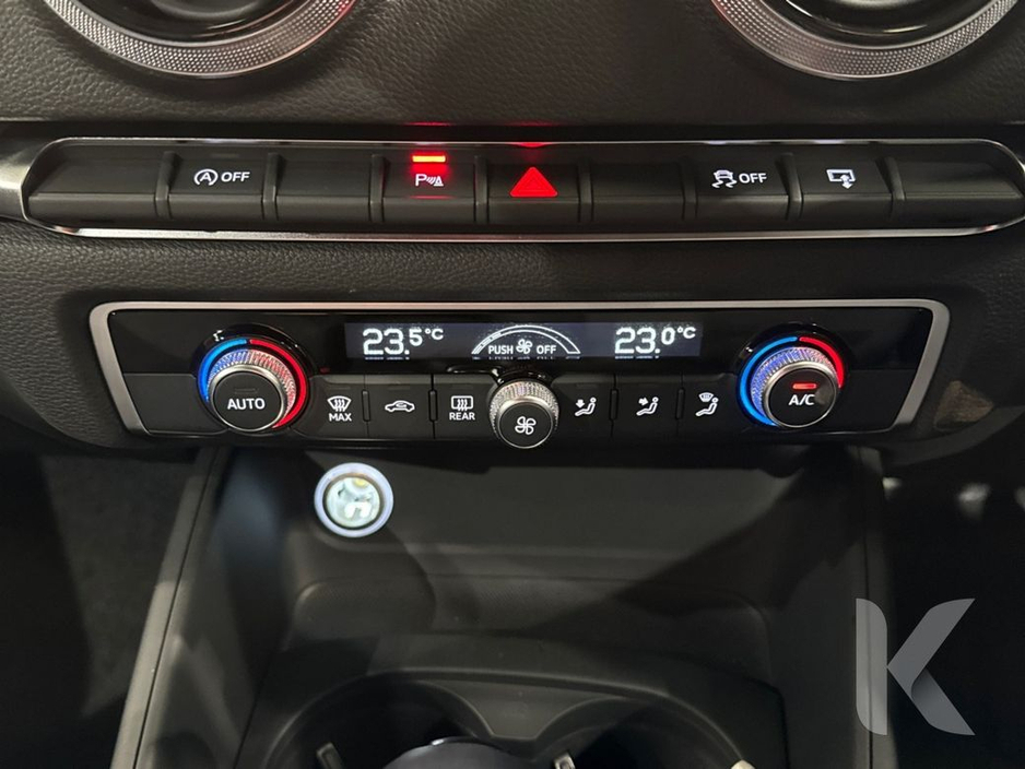 Audi A3 1.4 TFSI AUTOMATIC - FACTORY ALLOYS - CRUISE CONTROL - REVERSE CAMERA — thumbnail 18