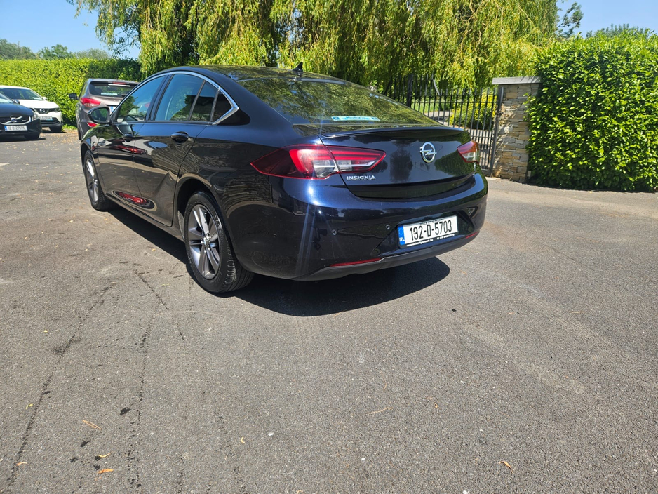 2019 Opel Insignia 1.5L Petrol For Sale Images