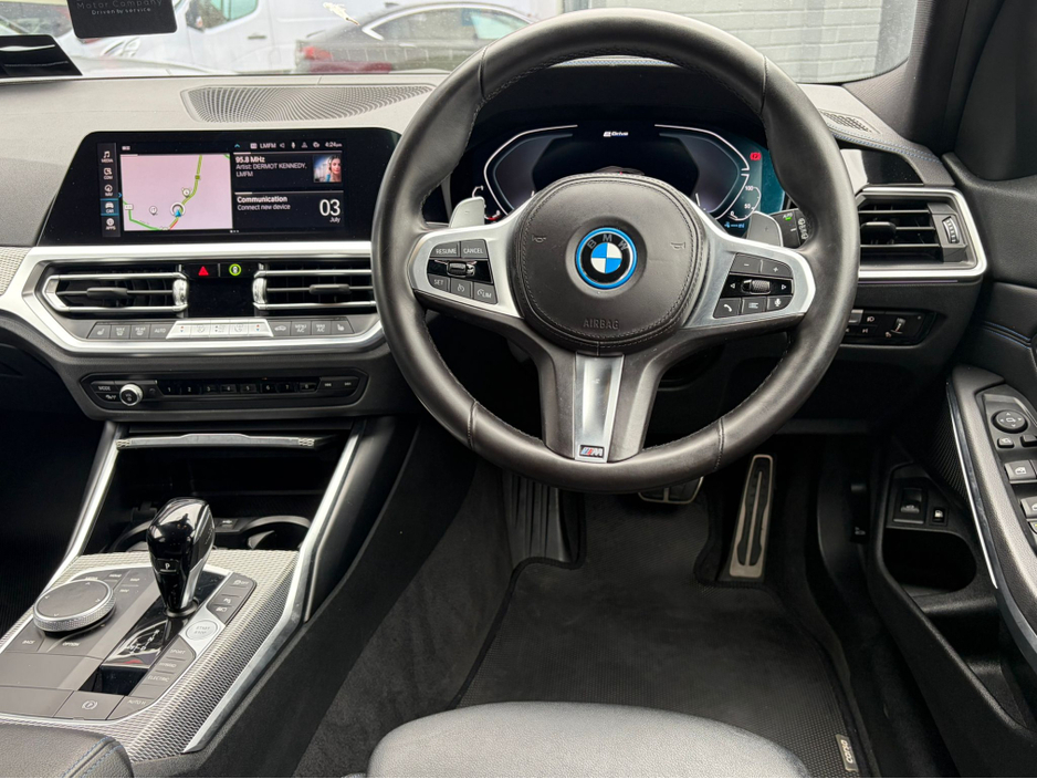 2022 BMW 3 Series 2L Hybrid For Sale Images