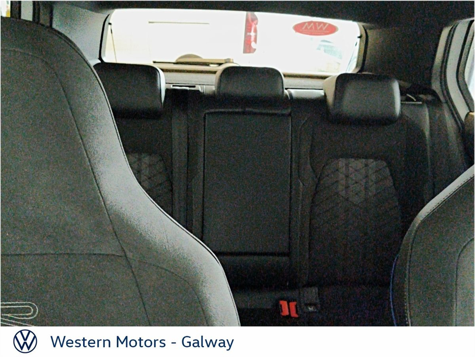 Volkswagen Golf GOLF R-LINE 2.0 TDI 150HP — thumbnail 25