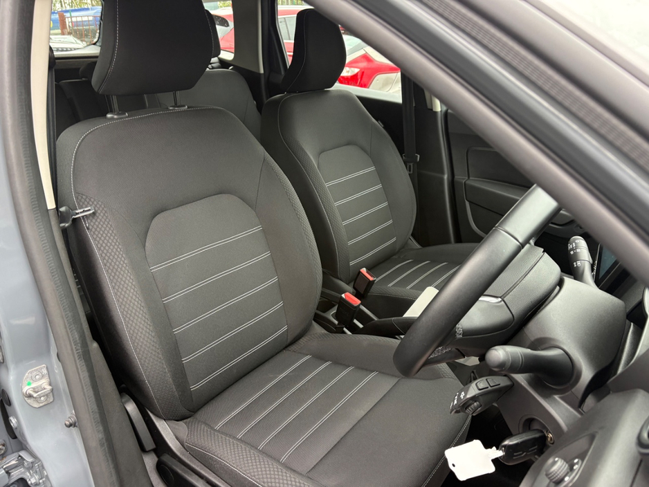 2024 Dacia Duster 1.5L Diesel For Sale Images