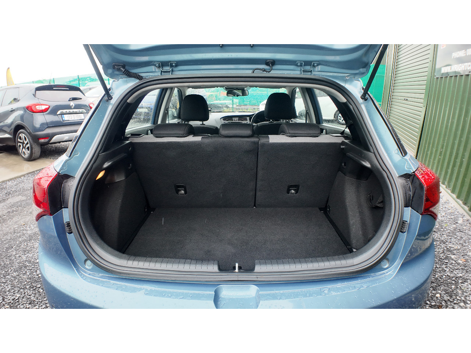 2016 Hyundai i20 1.2L Petrol For Sale Images