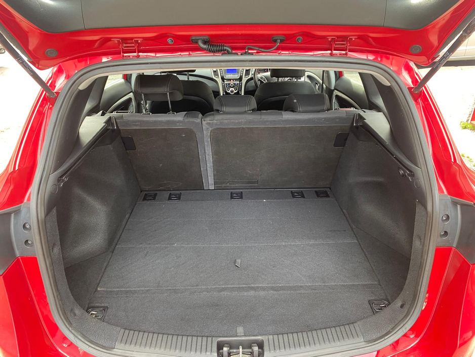 2014 Hyundai i30 1.6L Diesel For Sale Images