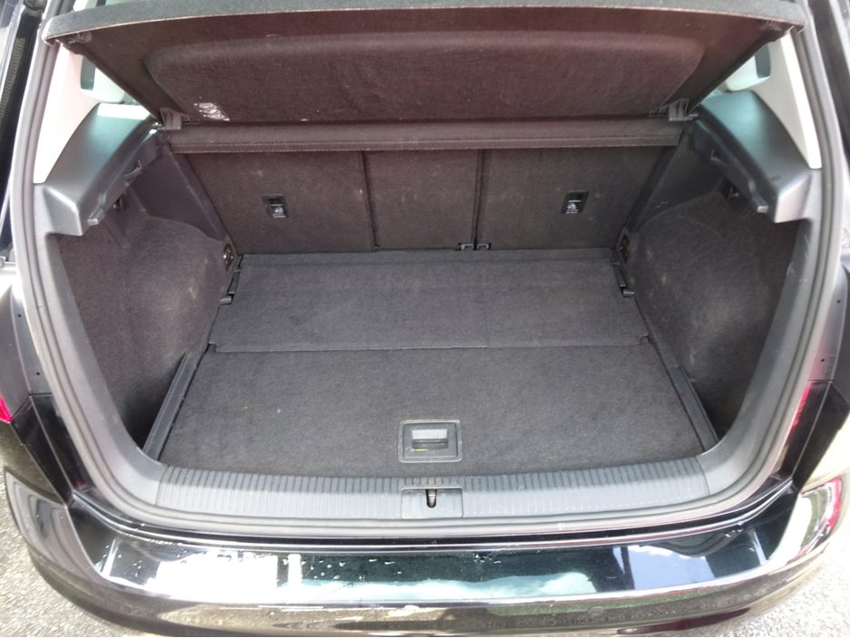 2015 Volkswagen Golf SV 1.6L Diesel For Sale Images