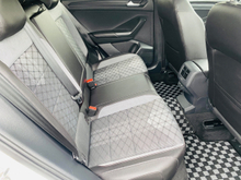2023 Volkswagen T-Roc 2L Diesel For Sale Images