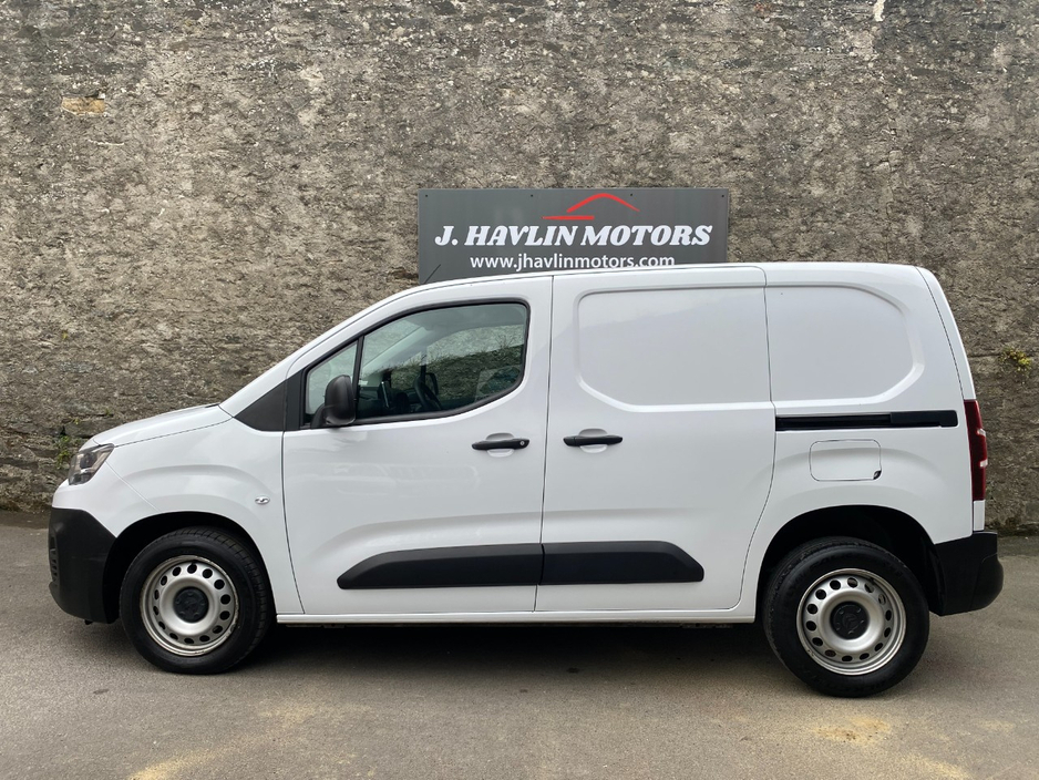 2023 Citroen Berlingo 1.5L Diesel For Sale Images