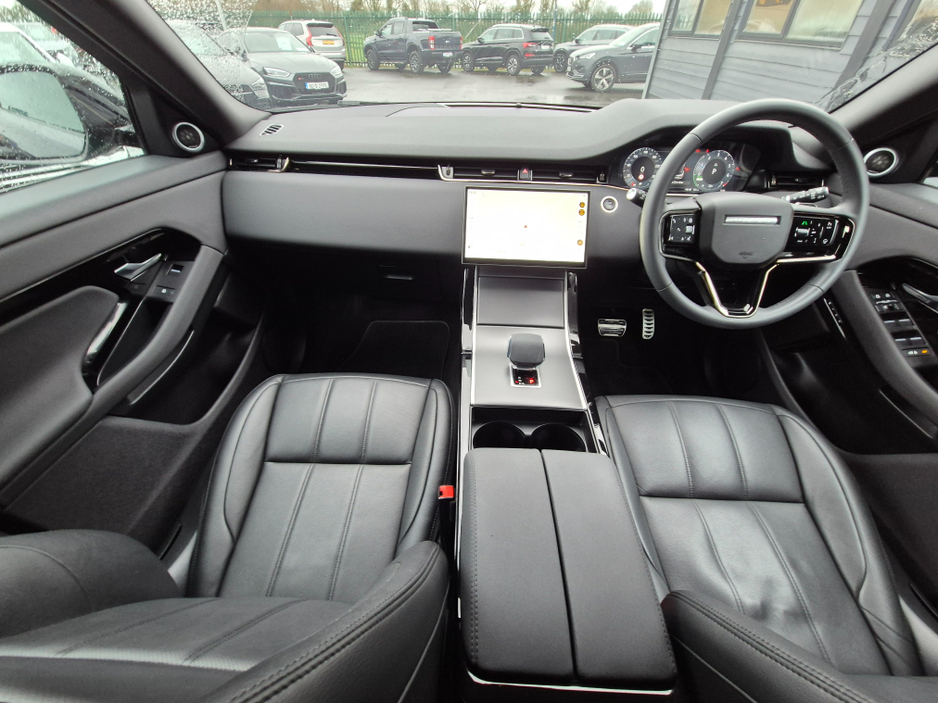 2024 Land Rover Range Rover Evoque 1.5L Petrol Plug-in Hybrid For Sale Images