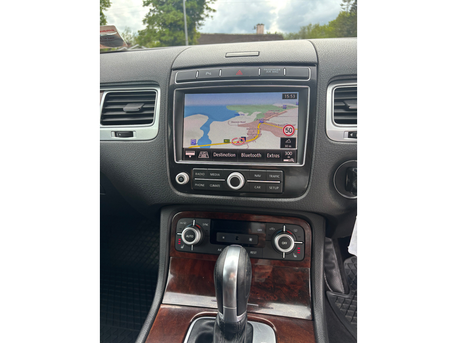 2015 Volkswagen Touareg 3L Diesel For Sale Images