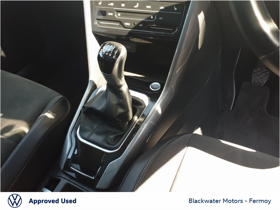 Volkswagen T-Roc 2.0TDI 116BHP STYLE PLUS — thumbnail 22