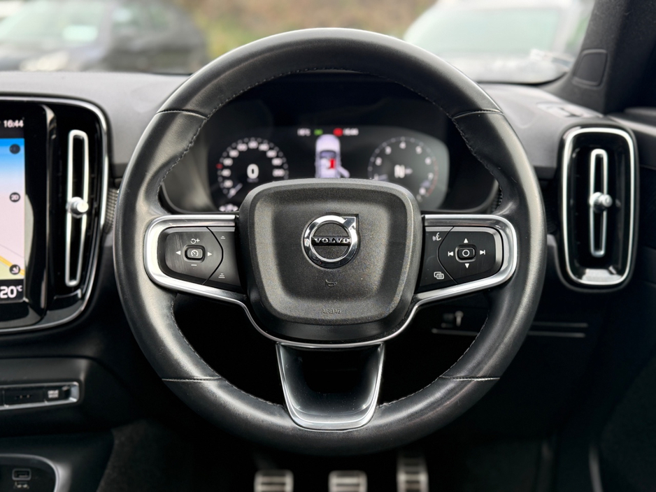 2021 Volvo XC40 1.5L Petrol For Sale Images