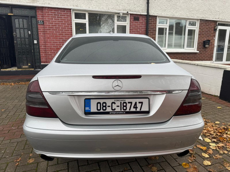 Mercedes-Benz E Class E200 KOMPRESSOR — thumbnail 3