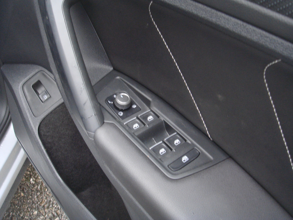2023 Volkswagen Tiguan 1.4L Hybrid For Sale Images
