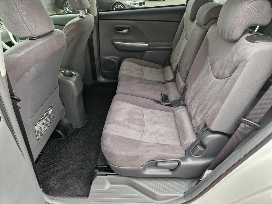 2012 Toyota Prius 1.8L Petrol Hybrid For Sale Images