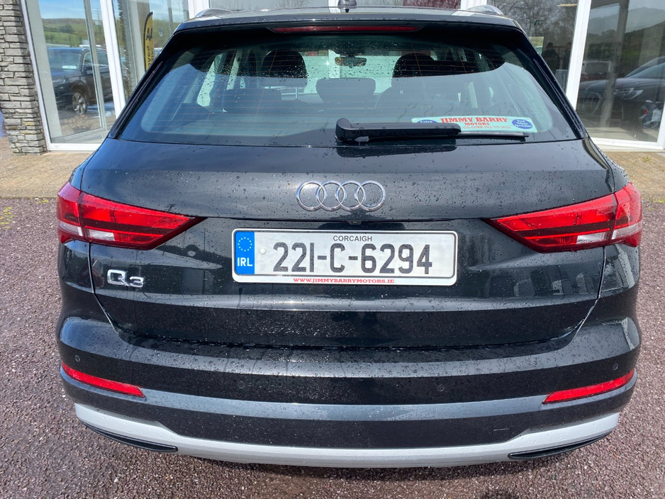 2022 Audi Q3 2L Diesel For Sale Images