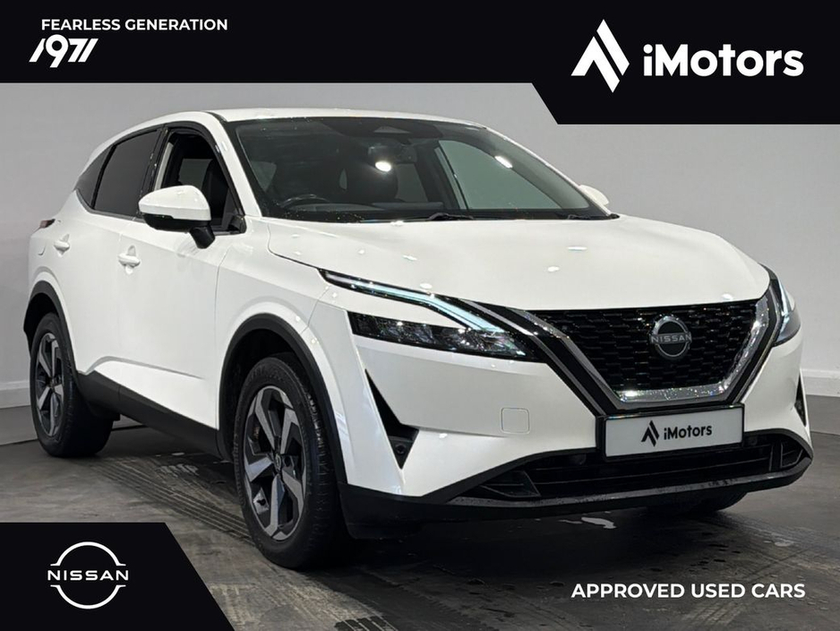 Nissan Qashqai N-Connecta 1.3 DIG-T 140 | 360 Camera, Nav, Climate