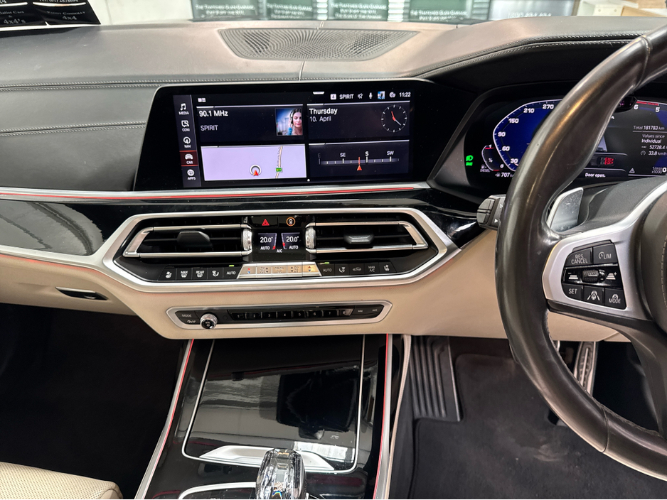 2019 BMW X7 3L Diesel For Sale Images