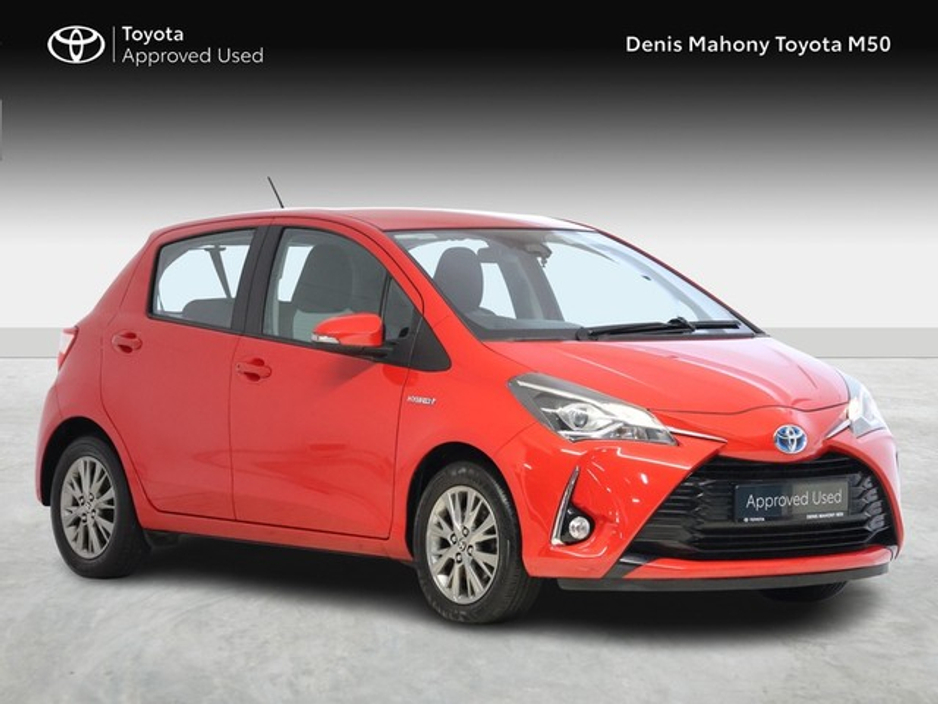 Toyota Yaris Luna Hybrid