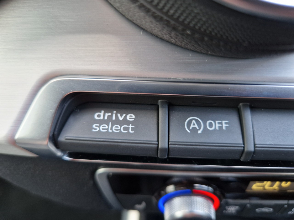 2018 Audi Q2 1L Petrol For Sale Images