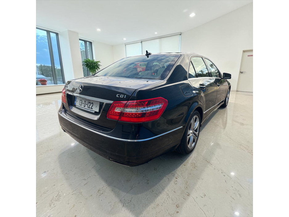 2013 Mercedes-Benz E Class 2.1L Diesel For Sale Images