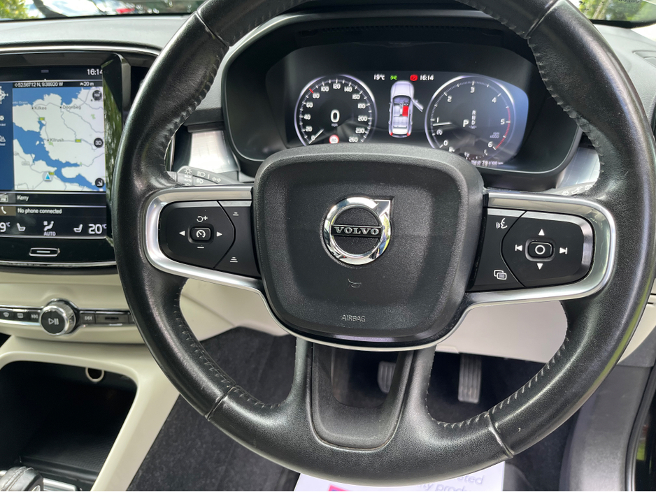 2019 Volvo XC40 2L Diesel For Sale Images