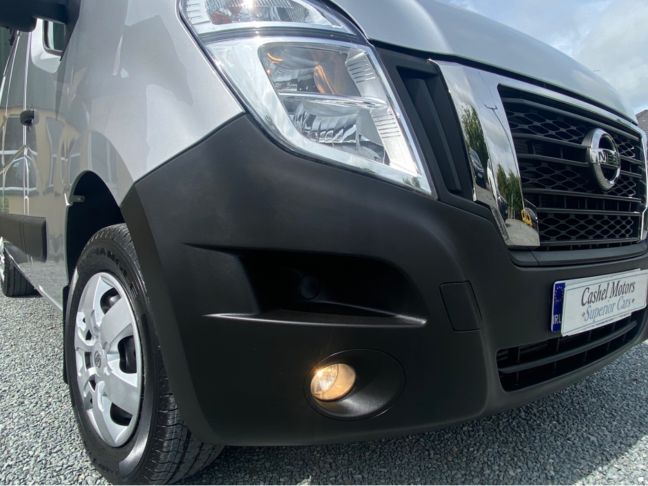 2021 Renault Master 2.3L Diesel For Sale Images