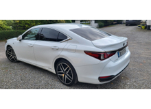2020 Lexus ES 300 H 2.5L Petrol Hybrid For Sale Images