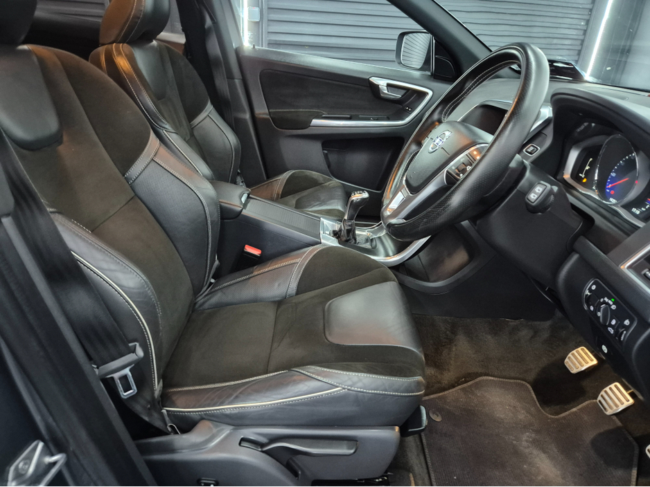 2017 Volvo XC60 2.0L Diesel For Sale Images