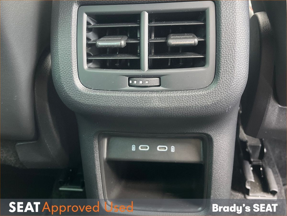 SEAT Ateca 2.0TDI 150HP DSG 4DRIVE FR PLUS *24 MONTH SEAT APPROVED WARRANTY* — thumbnail 24