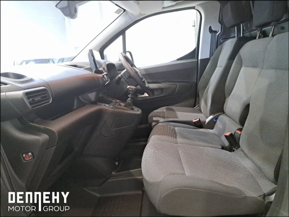 2025 Opel Combo 1.5L Diesel For Sale Images