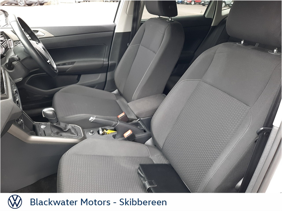 Volkswagen Polo 1.0TSI 95BHP 5DR TRENDLINE AUTOMATIC — thumbnail 4