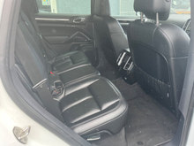 2016 Porsche Cayenne 3L Petrol Hybrid For Sale Images