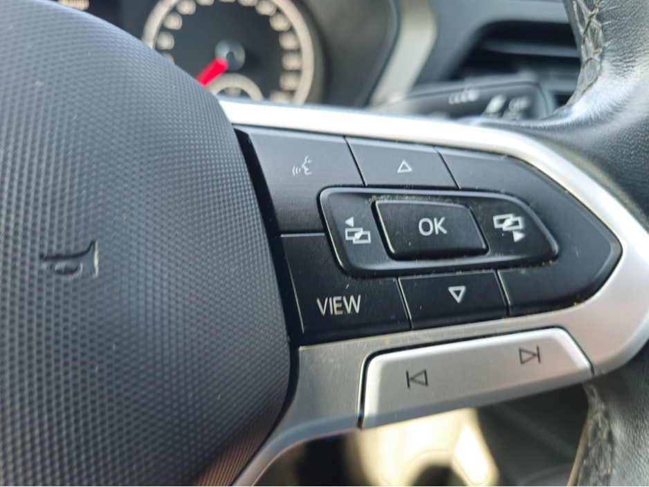 2022 Volkswagen Caddy 2L Diesel For Sale Images