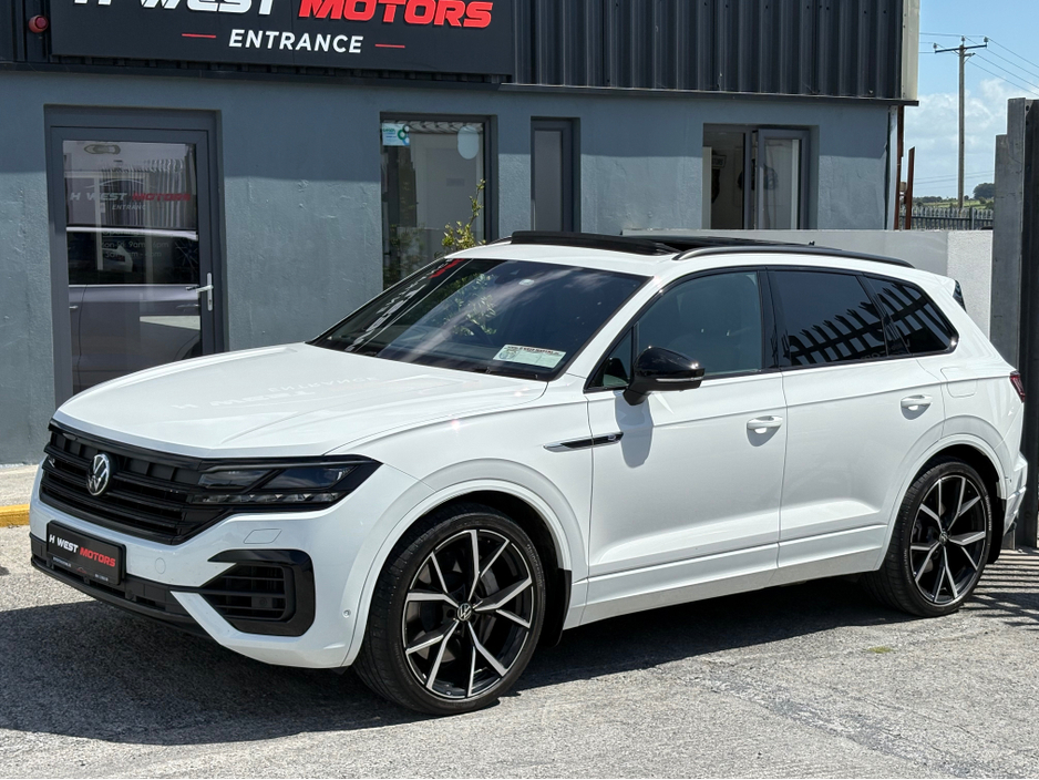 2023 Volkswagen Touareg For Sale Images