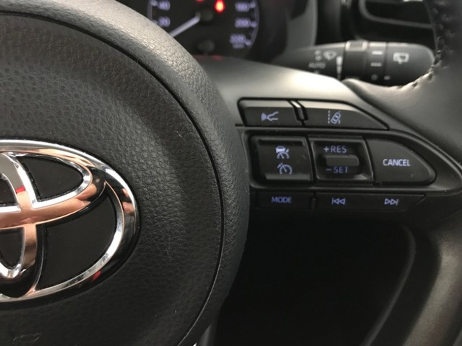Toyota Yaris HYBRID LUNA 4DR AUTO — thumbnail 14