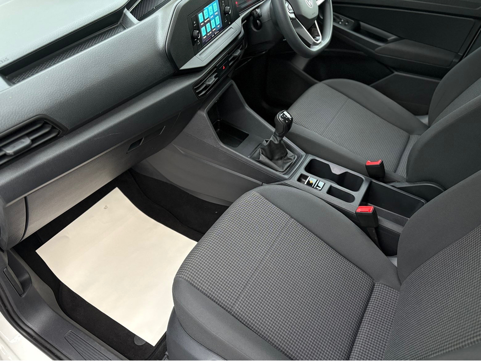 2022 Volkswagen Caddy Maxi Life 2L Diesel For Sale Images