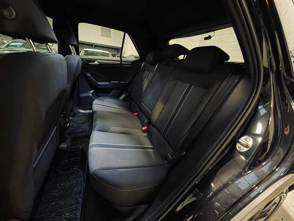 2022 Volkswagen T-Roc 1.5L Petrol For Sale Images