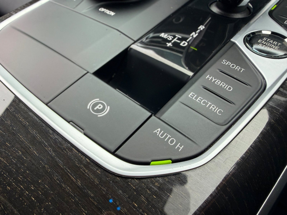 BMW 3 Series 330e M Sport Pro Edition Auto — thumbnail 22