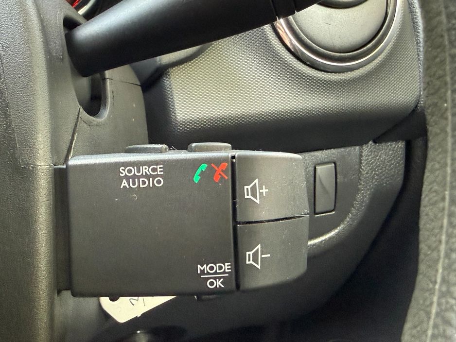 2016 Dacia Logan 1.1L Petrol For Sale Images