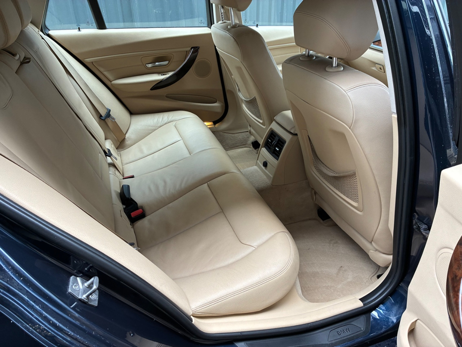 2014 BMW 3 Series 2L Diesel For Sale Images