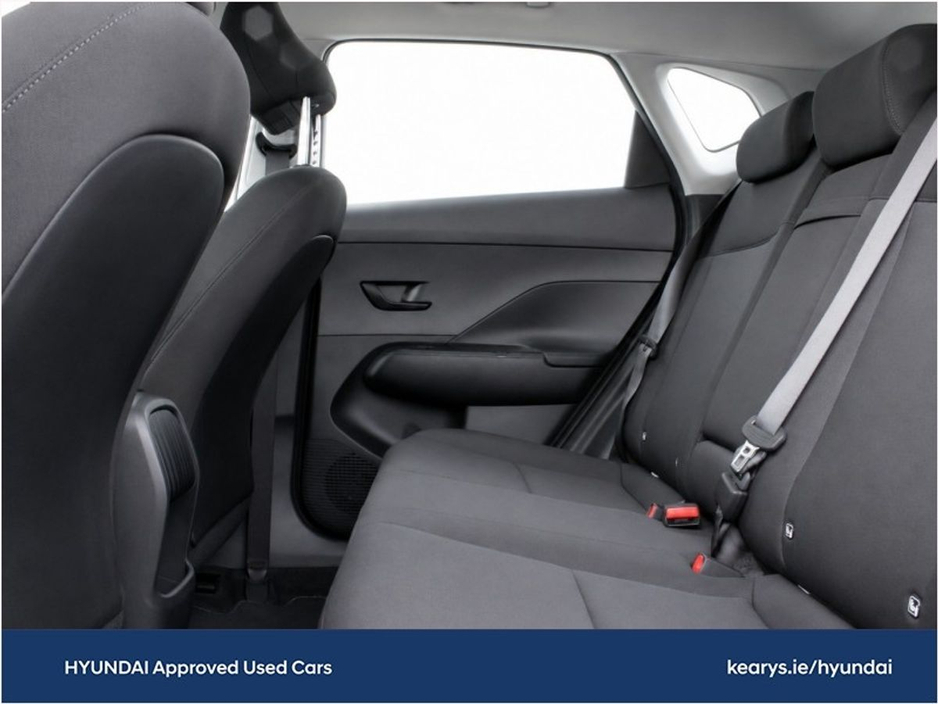 Hyundai Kona 1.6 HYBRID Signature Auto — thumbnail 7