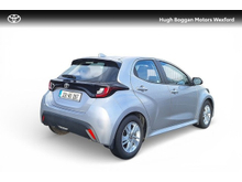 Toyota Yaris 1.5 LUNA MANUAL...