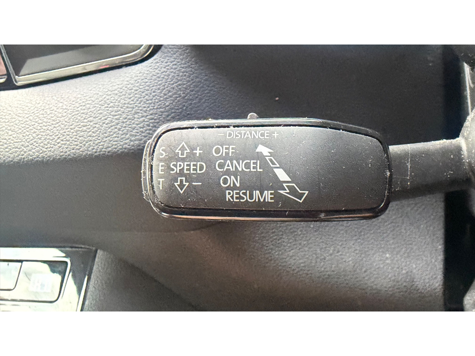 2022 Skoda Karoq 1L Petrol For Sale Images