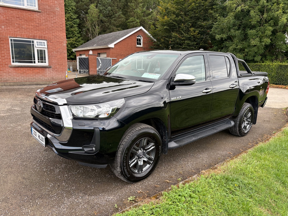 2023 Toyota Hilux 2.4L Diesel For Sale Images
