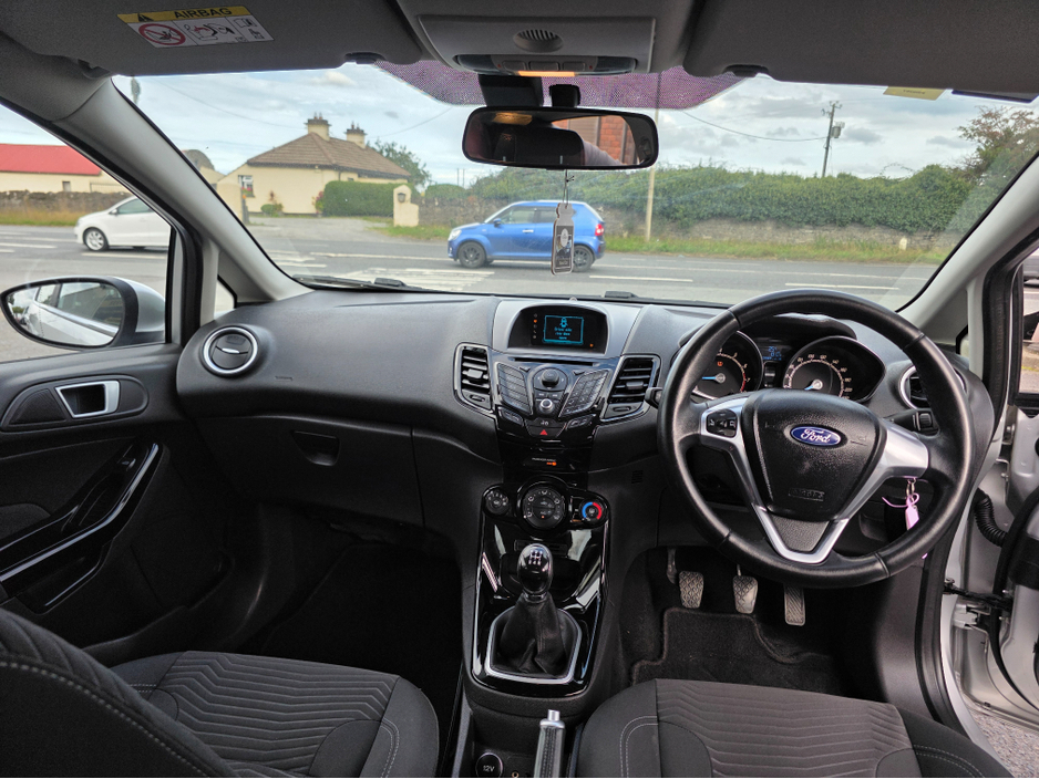 Ford Fiesta MCA TITANIUM 1.25 60PS M5 4 4DR — thumbnail 22