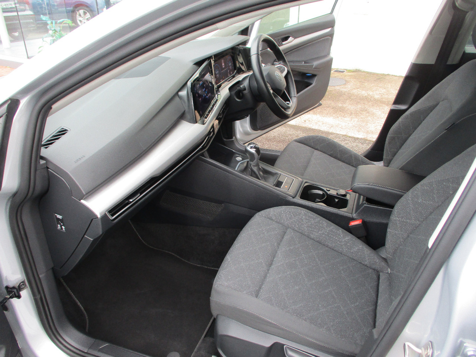 2024 Volkswagen Golf 1L Petrol For Sale Images
