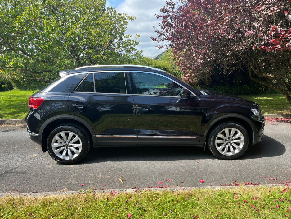 2022 Volkswagen T-Roc 2L Diesel For Sale Images