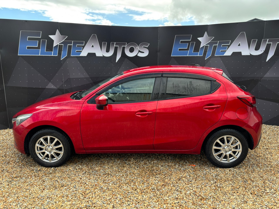 Mazda Demio 1.3 Skyactive automatic — thumbnail 3