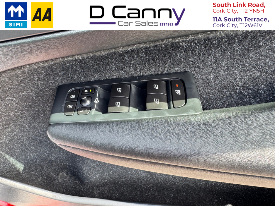 2018 Volvo XC40 2.0L Diesel For Sale Images