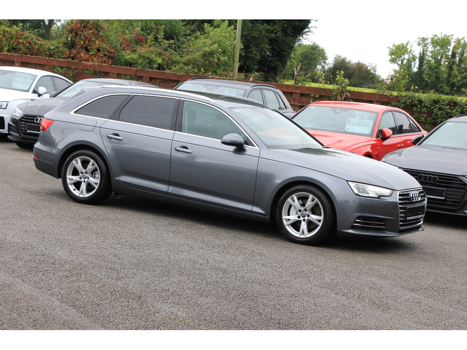 Audi A4 S Tronic 190 Bhp TDi * Low KMS — thumbnail 10